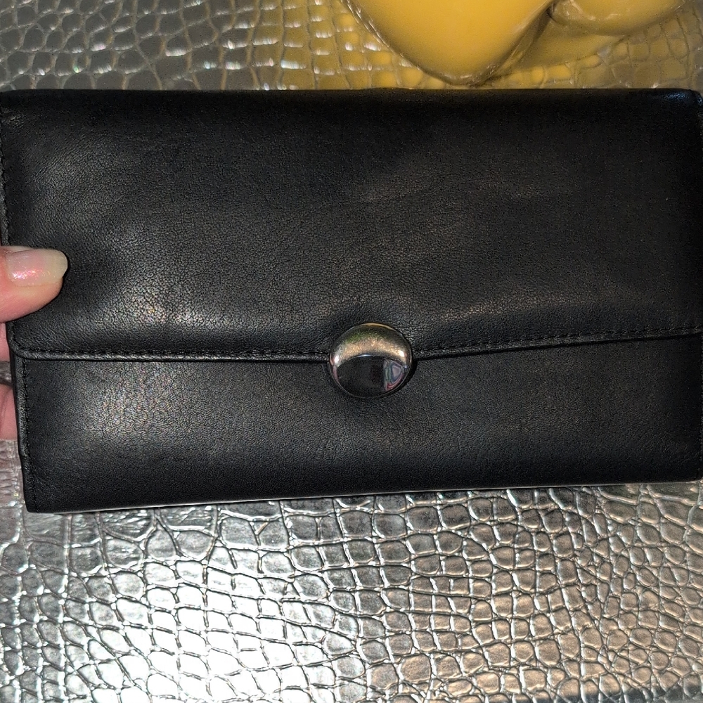 Black Leather Snap-Closure Wallet - Unbranded